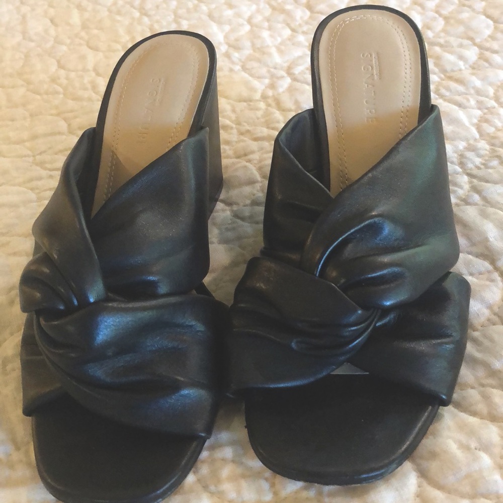 Norstrom Signature sandal black leather